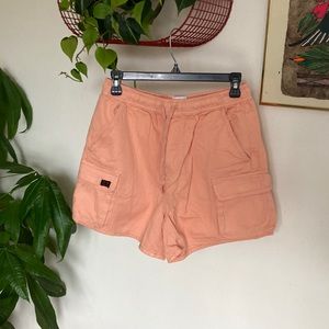 URBAN OUTFITTERS cargo shorts